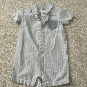 Boys dress up bodysuit with stripes and pocket